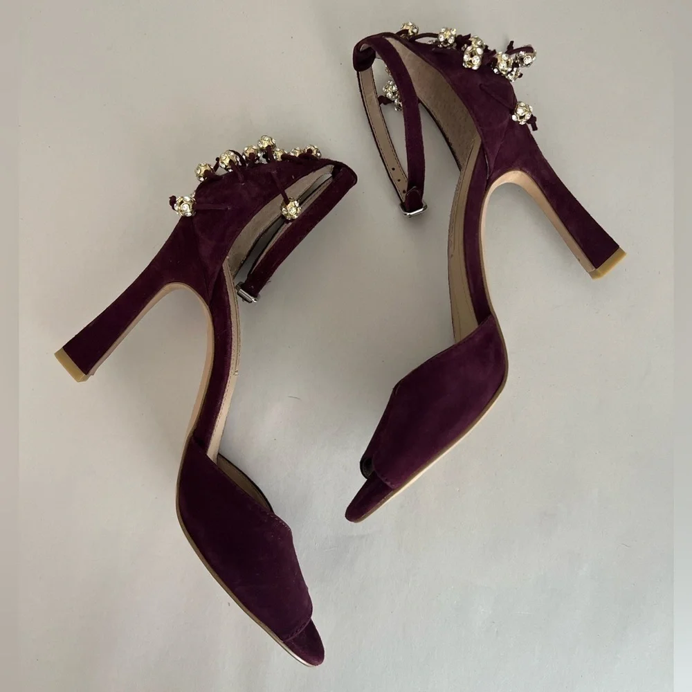 BCBGMAXAZRIA Burgundy Suede Crystal Beaded Fringe Peep Toe Heels 37.5 US 7.5